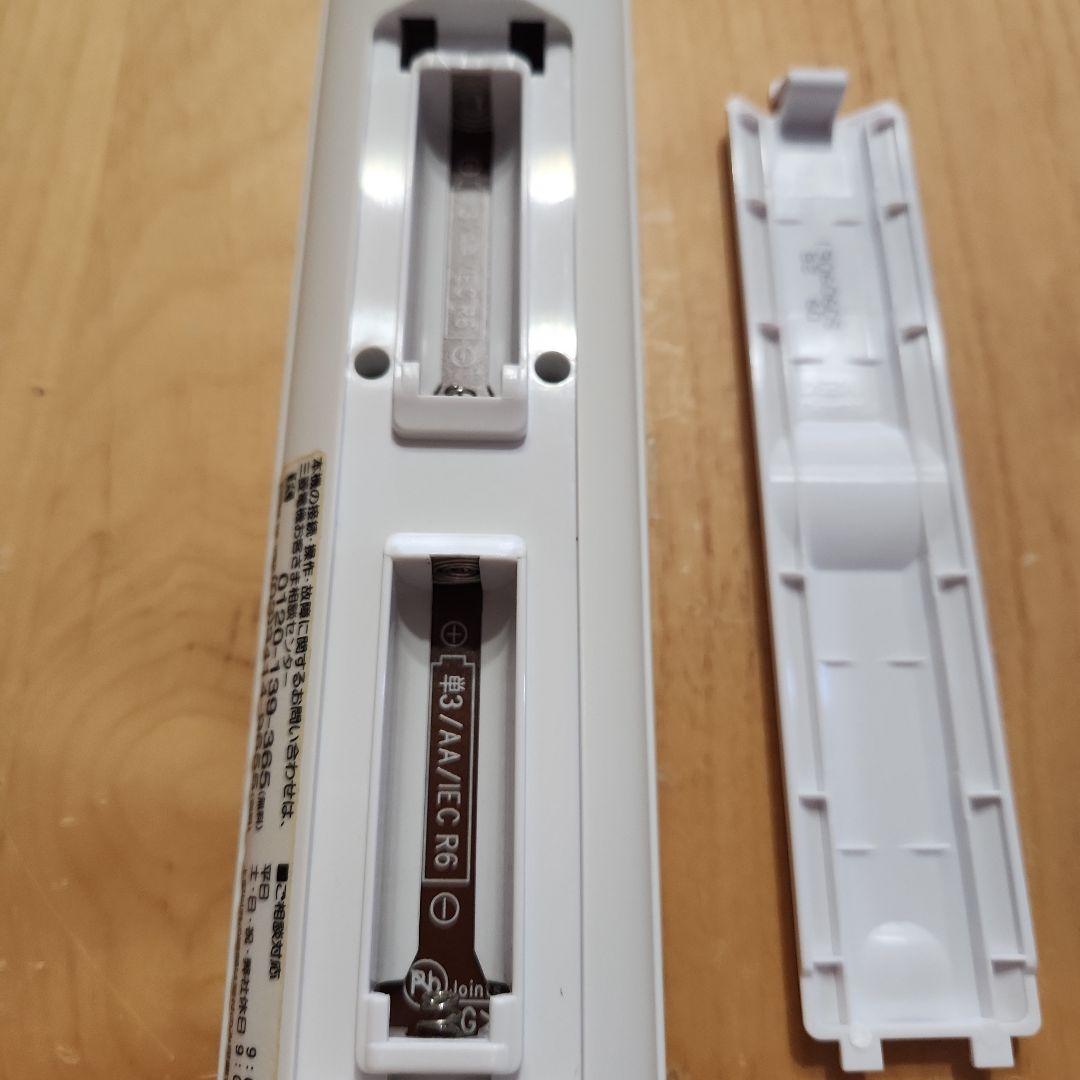 テレビ MITSUBISHI RM18001