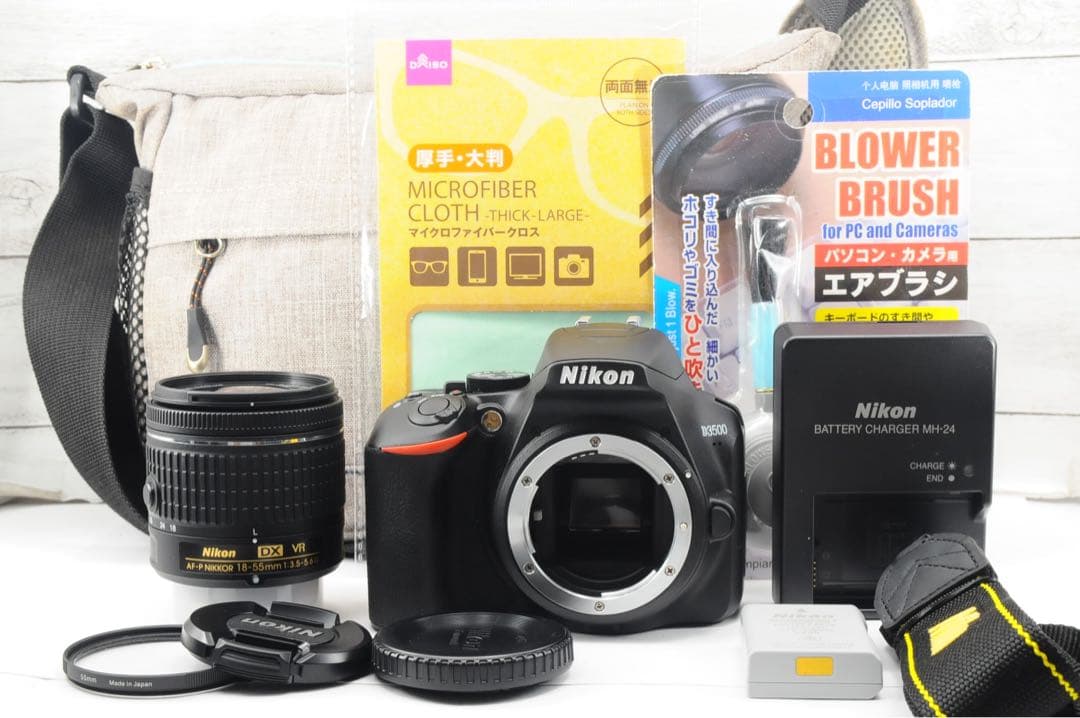 ❤️シャッター回数わずか3枚❤️️Bluetooth搭載❤️Nikon D3500
