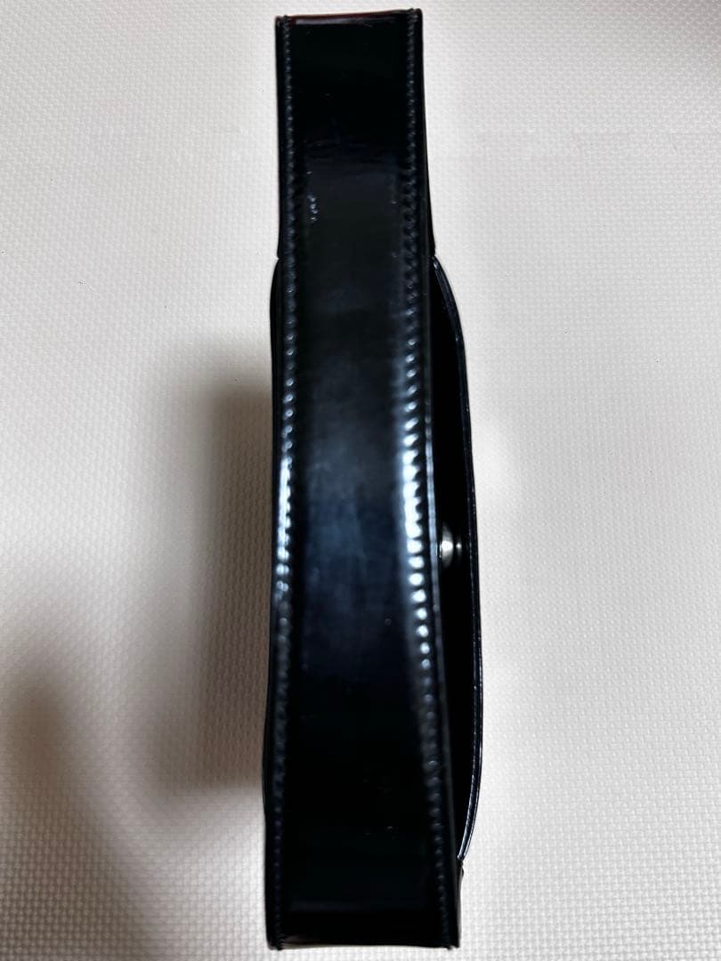 グッチ インターロッキングG ワンショルダーバッグパテントレザー