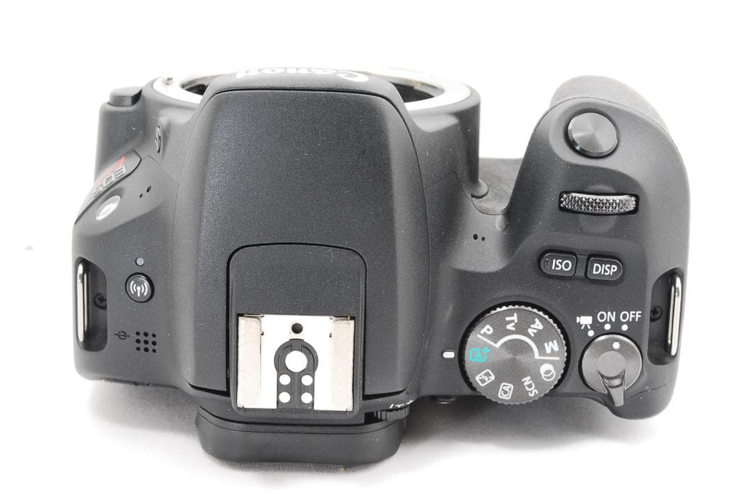 Canon EOS kiss x9 近～中望遠レンズ！初心者でも簡単操作♪