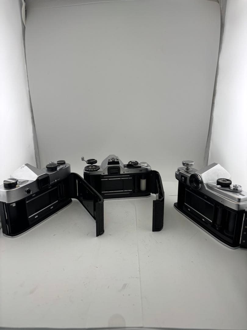 フィルムカメラとデジタル一眼レフセット