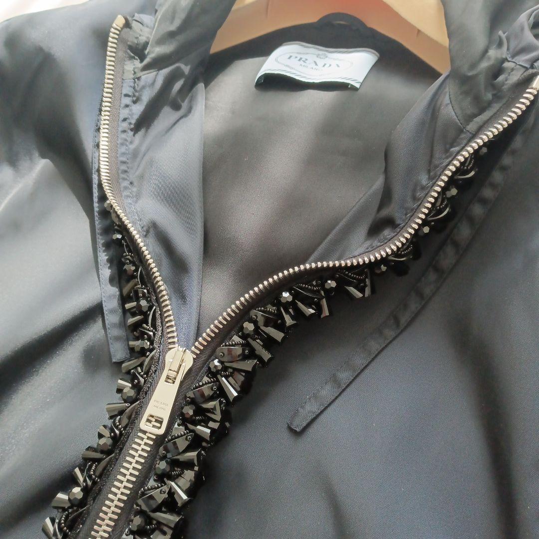 プラダ　モッズコート　スプリングコート　美品　ビーズ　Ｍ