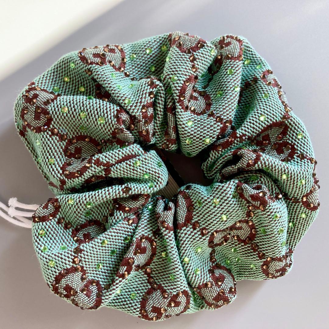 希少 新品 未使用 GUCCI グッチ シュシュ ヘアゴム GG ラインストーン