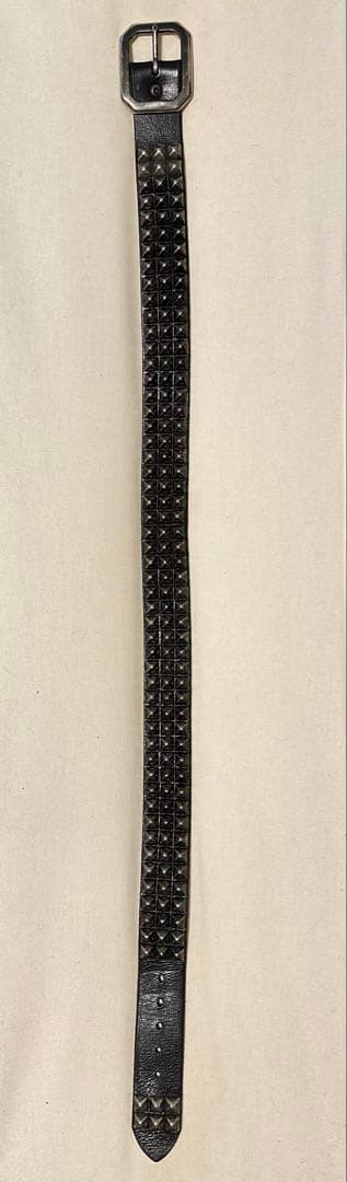 ⭐️オールドスタッズ⭐️Pyramid⭐️シルバースタッズ⭐️ブラック(茶芯)⭐️34