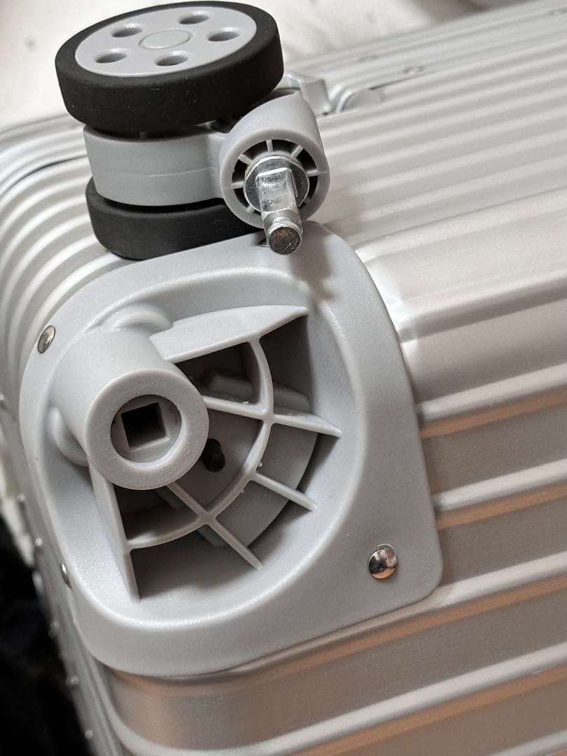 シルバー アルミニウム合金製 キャリーカート パイロット 機内持ち込み。