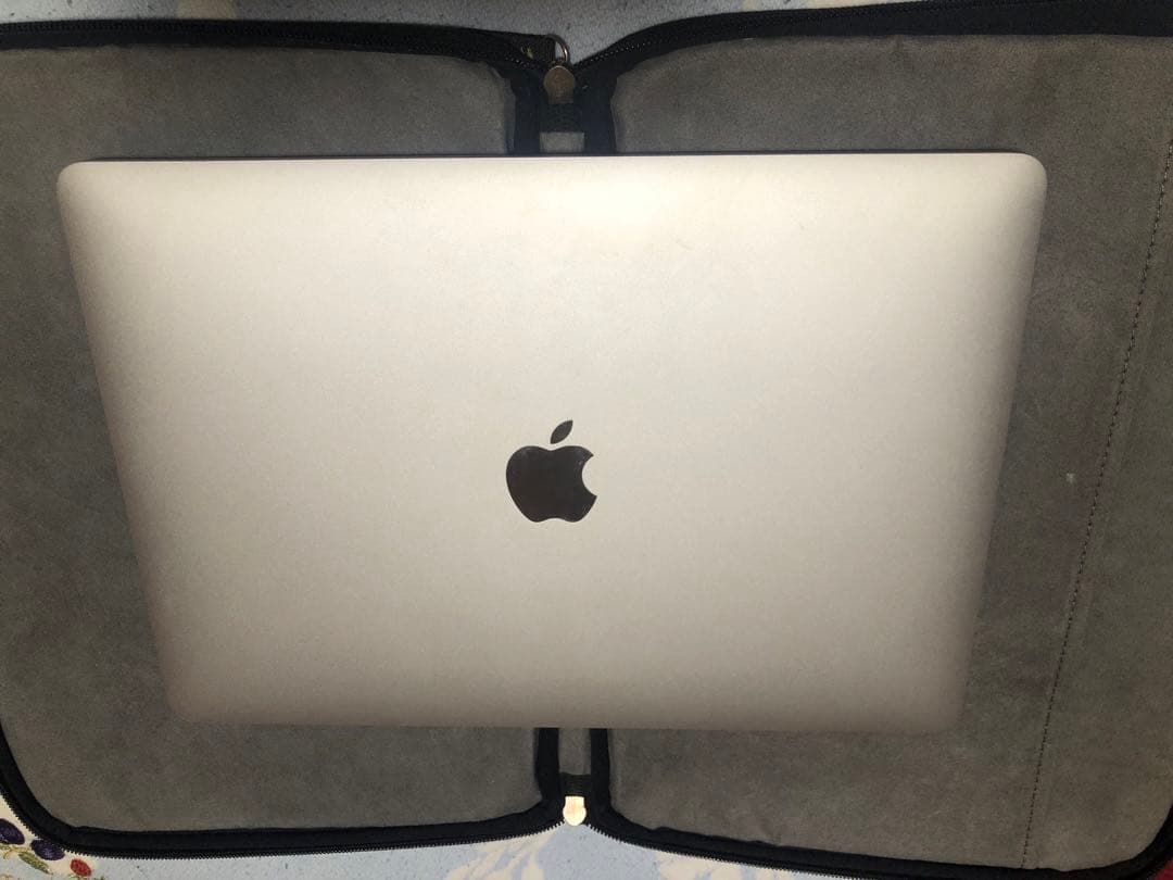 ヒカリン Apple MacBook Pro 13インチ M1 2020