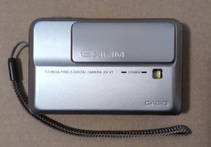 CASIOデジタルカメラEXILIM