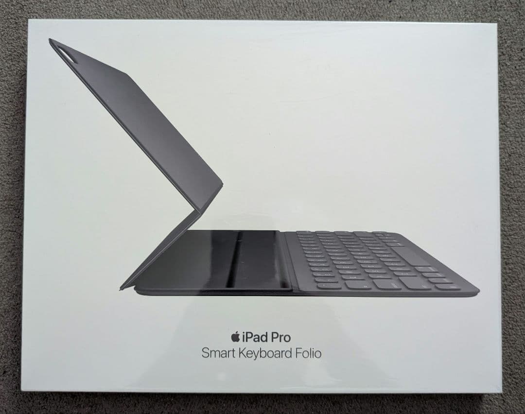 iPad Pro 12.9\" 512GB + キーボードフォリオ + ペンシル