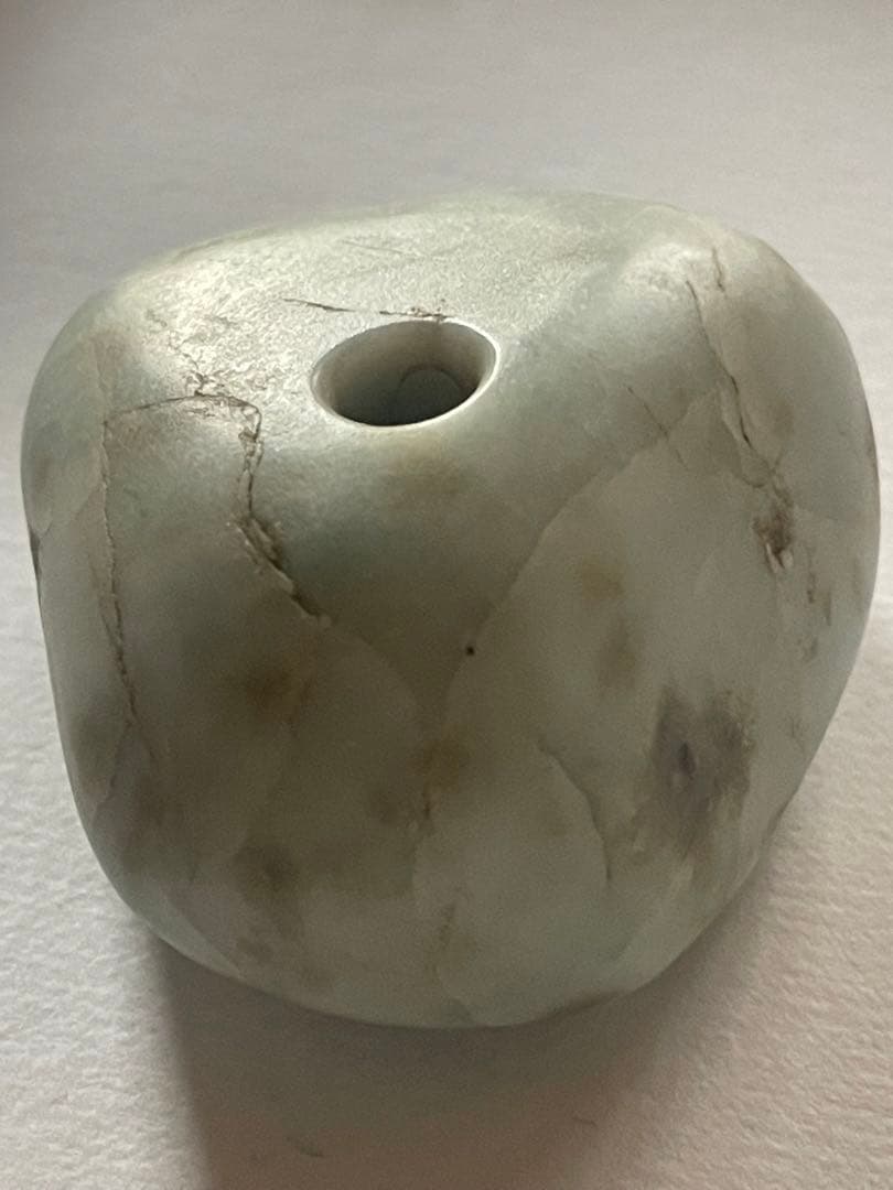 縄文期 翡翠製 緒締め玉形大珠　出土品　糸魚川翡翠