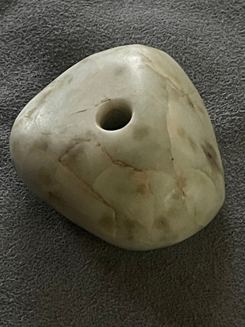 縄文期 翡翠製 緒締め玉形大珠　出土品　糸魚川翡翠