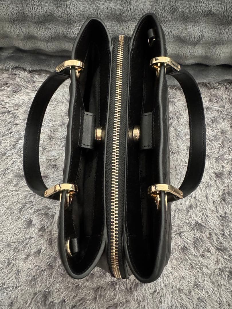 kate spade キルティング ハンドバッグ 黒