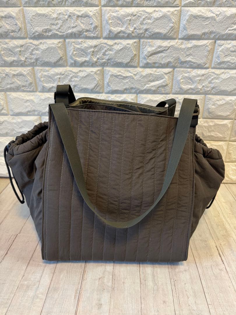 SOLPRESA マザーズバッグ Mサイズ カーキ