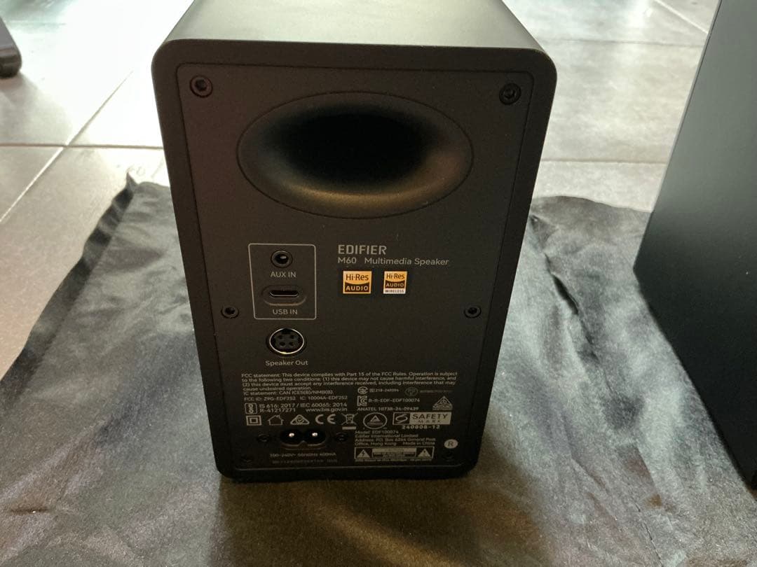 EDIFIER M60 スピーカーセット　保証書付き