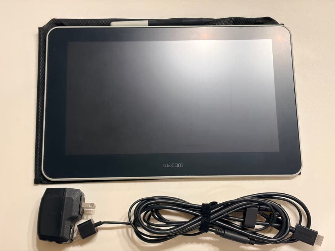Wacom one 液晶タブレット
