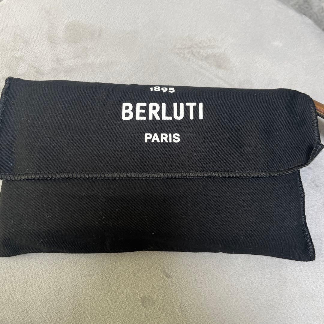 BERLUTI ブラウンレザー長財布