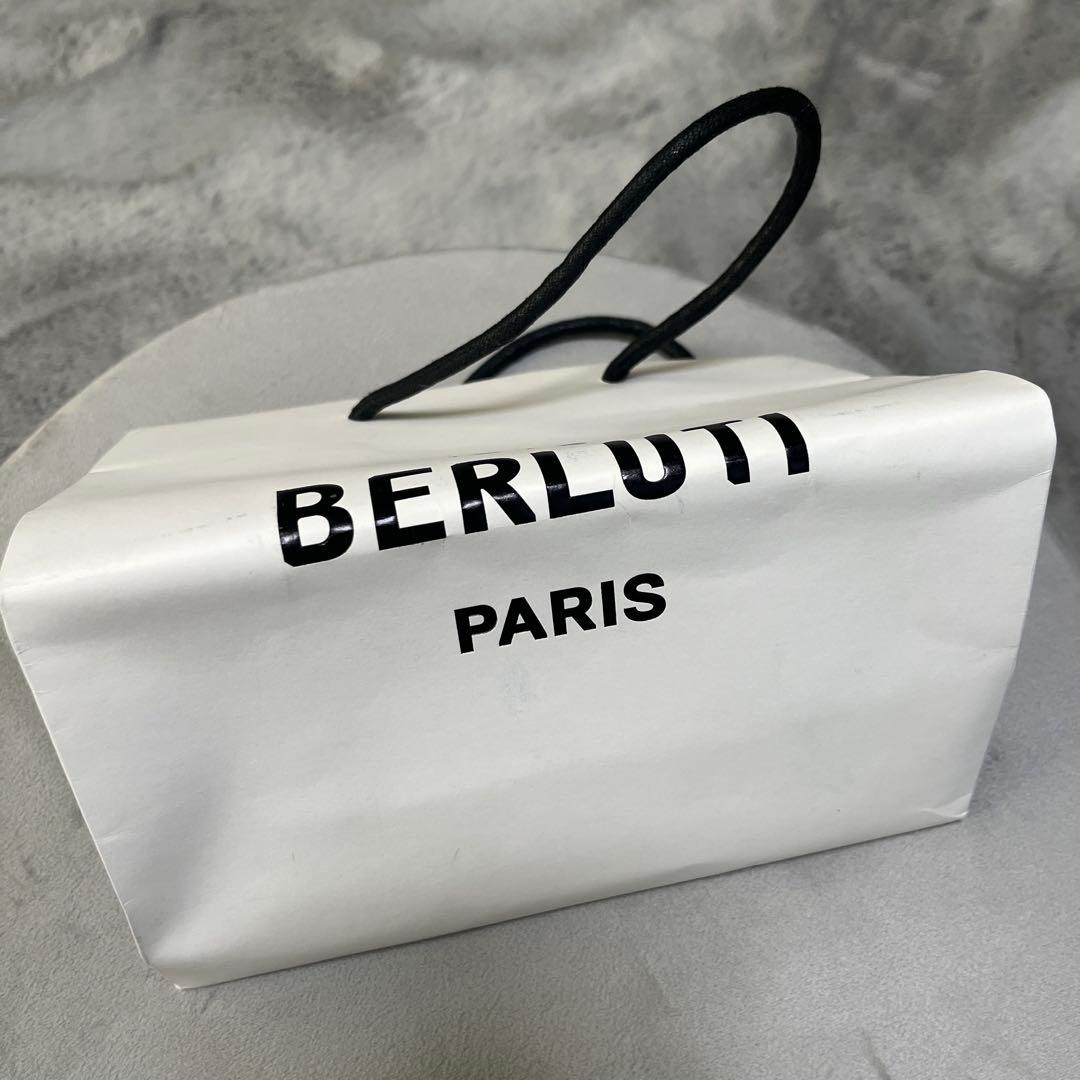 BERLUTI ブラウンレザー長財布