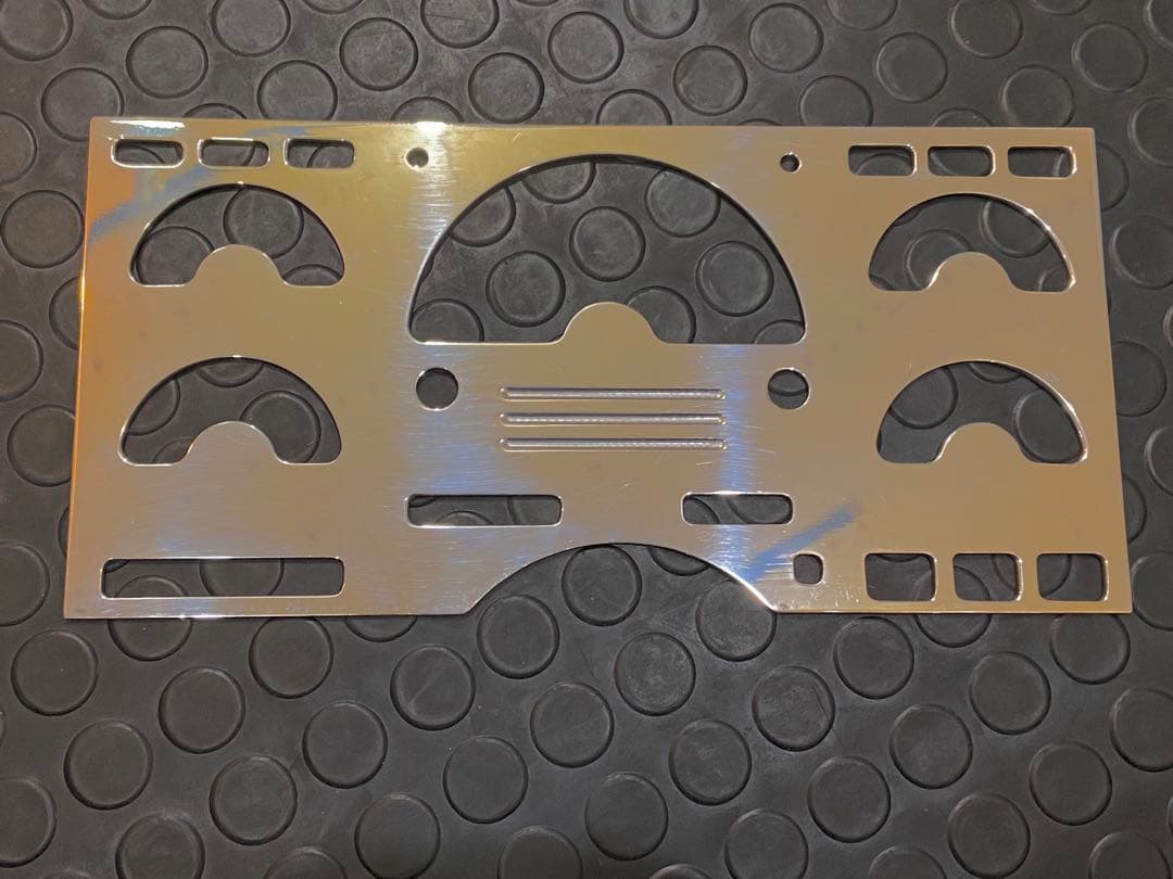 シボレー　サバーバン　C1500 メーターパネル　ビレット クローム　パネル