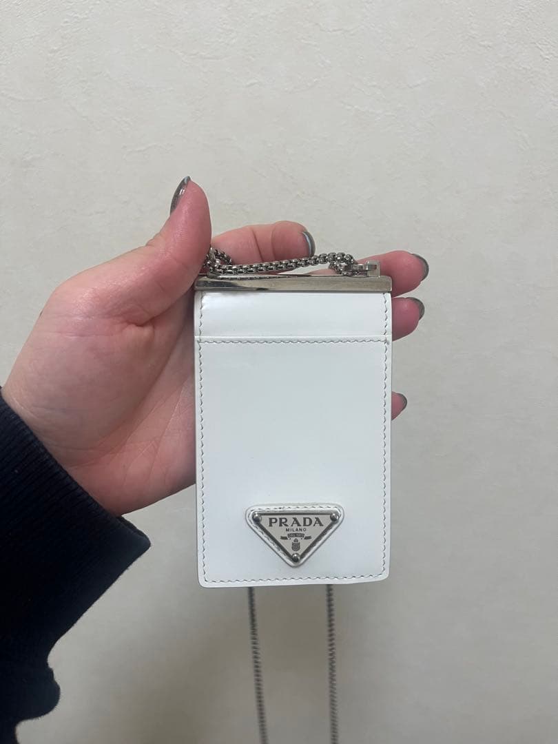 【美品】正規品Prada プラダ　カードケース　チェーン付き