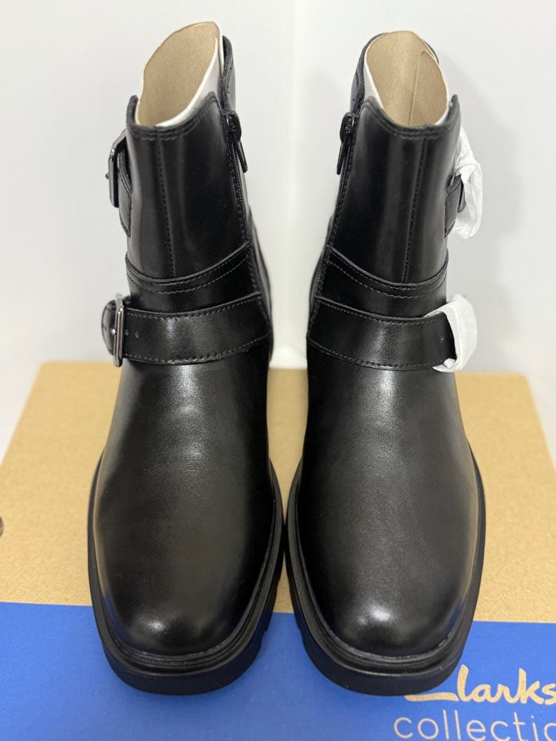 値下 新品 未使用 Clarks ブラック サイドゴアブーツ 24.5cm