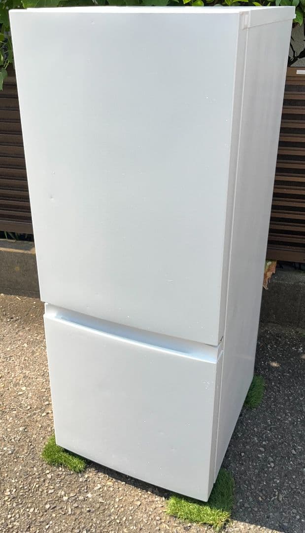 アマダナ冷凍冷蔵庫　154L 省エネ　静音設計自動霜取り機能付き　2021年製