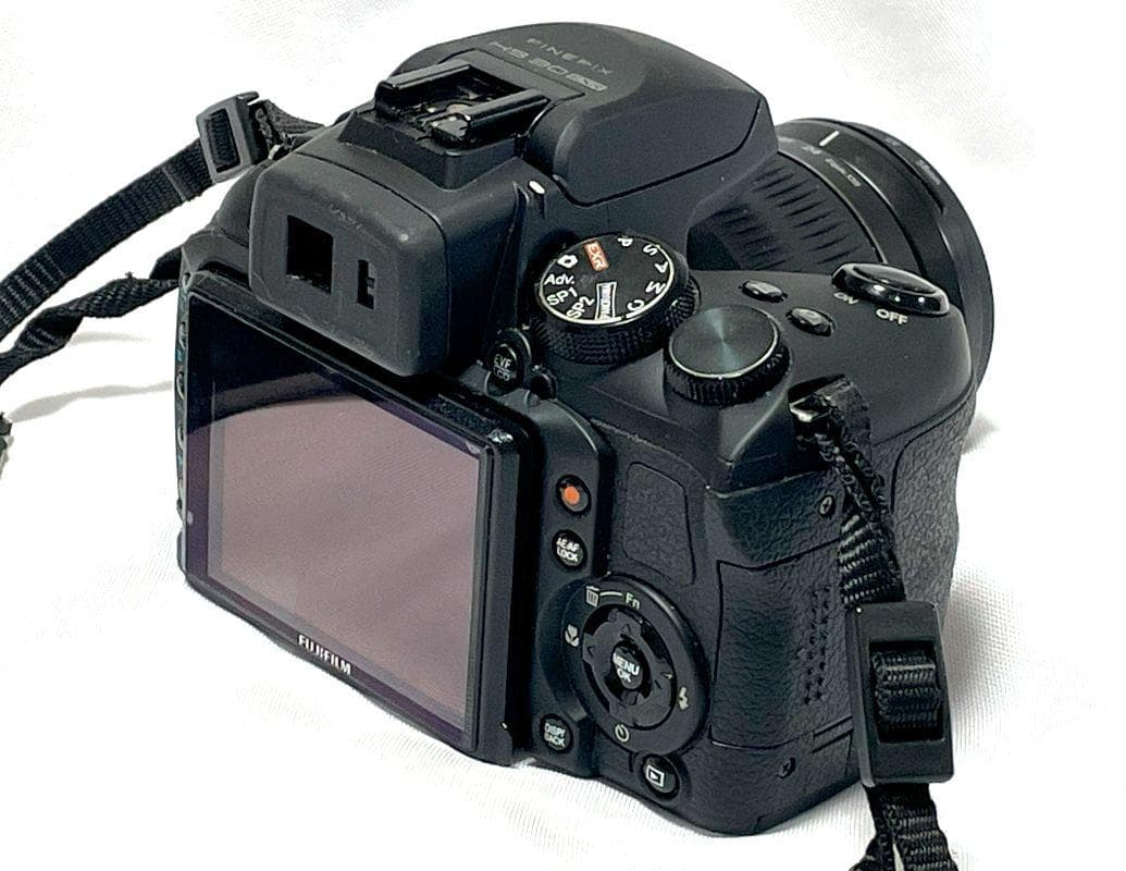 ☆　富士フィルム FUJIFILM FINEPIX HS30 EXR