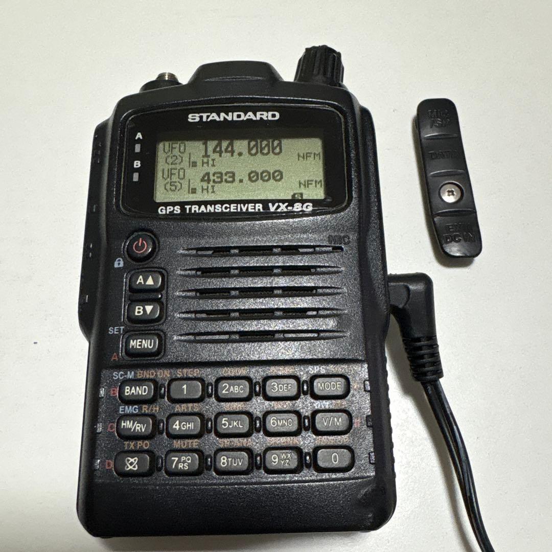 STANDARD GPSトランシーバー VX-8G