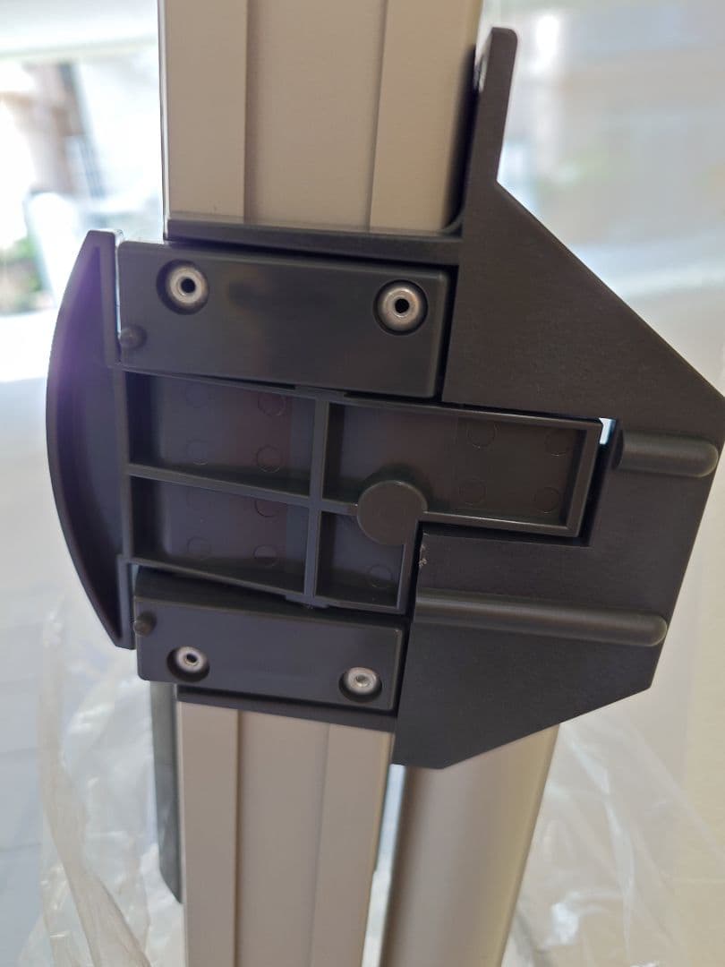 プロジェクタースクリーン AP-100 IZUMI