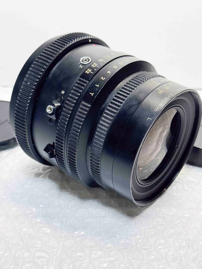 Mamiya K/L 90mm f3.5 内部小カビ？汚れ？あり