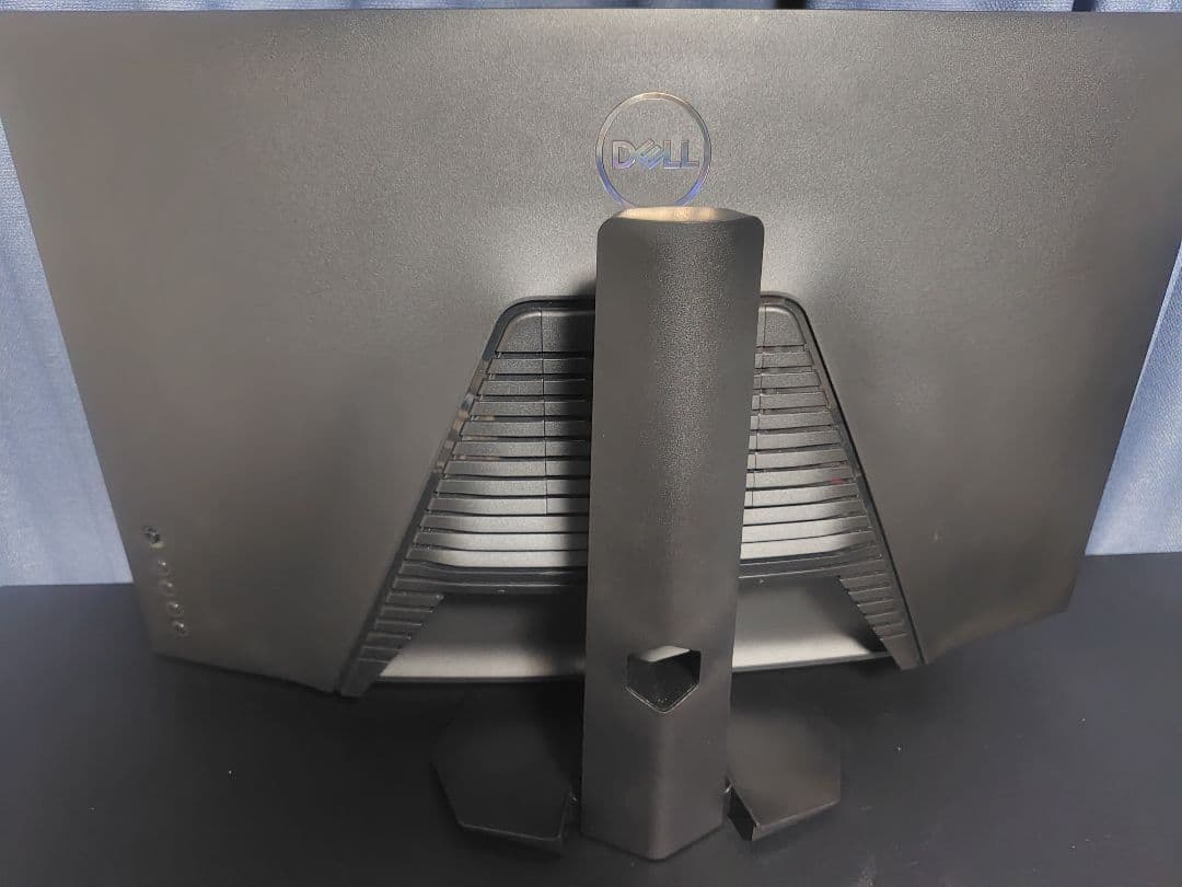 Dell S3222DGM 32インチ 165hz 湾曲 ゲーミングモニター