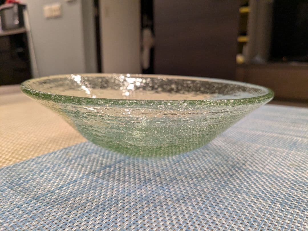 横山秀樹　宙吹き　皿① 緑　鉢　手吹き硝子　吹きガラス　泡　被せ