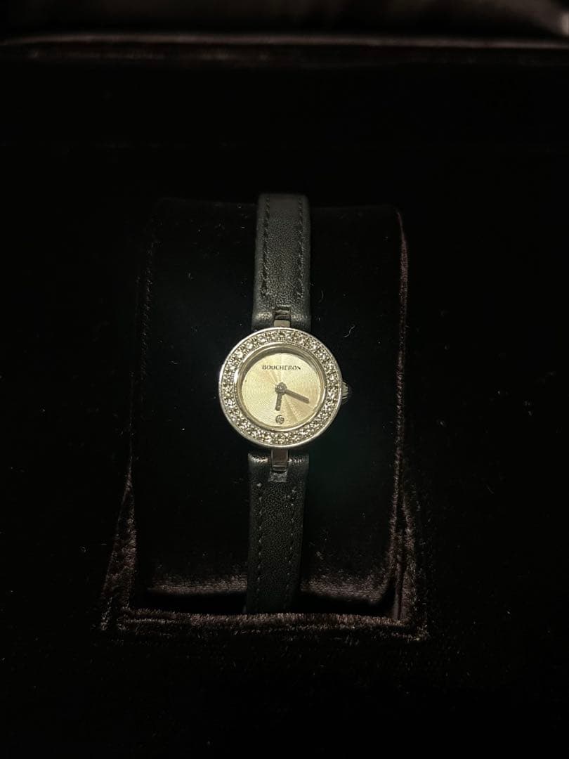 Boucheron ダイヤ腕時計　マジョリー