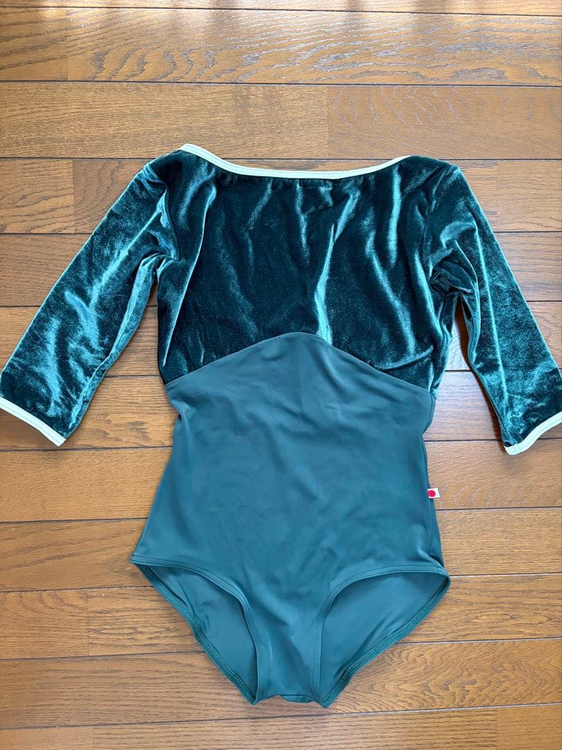 ユミコレオタード　XLサイズ　新品未使用品