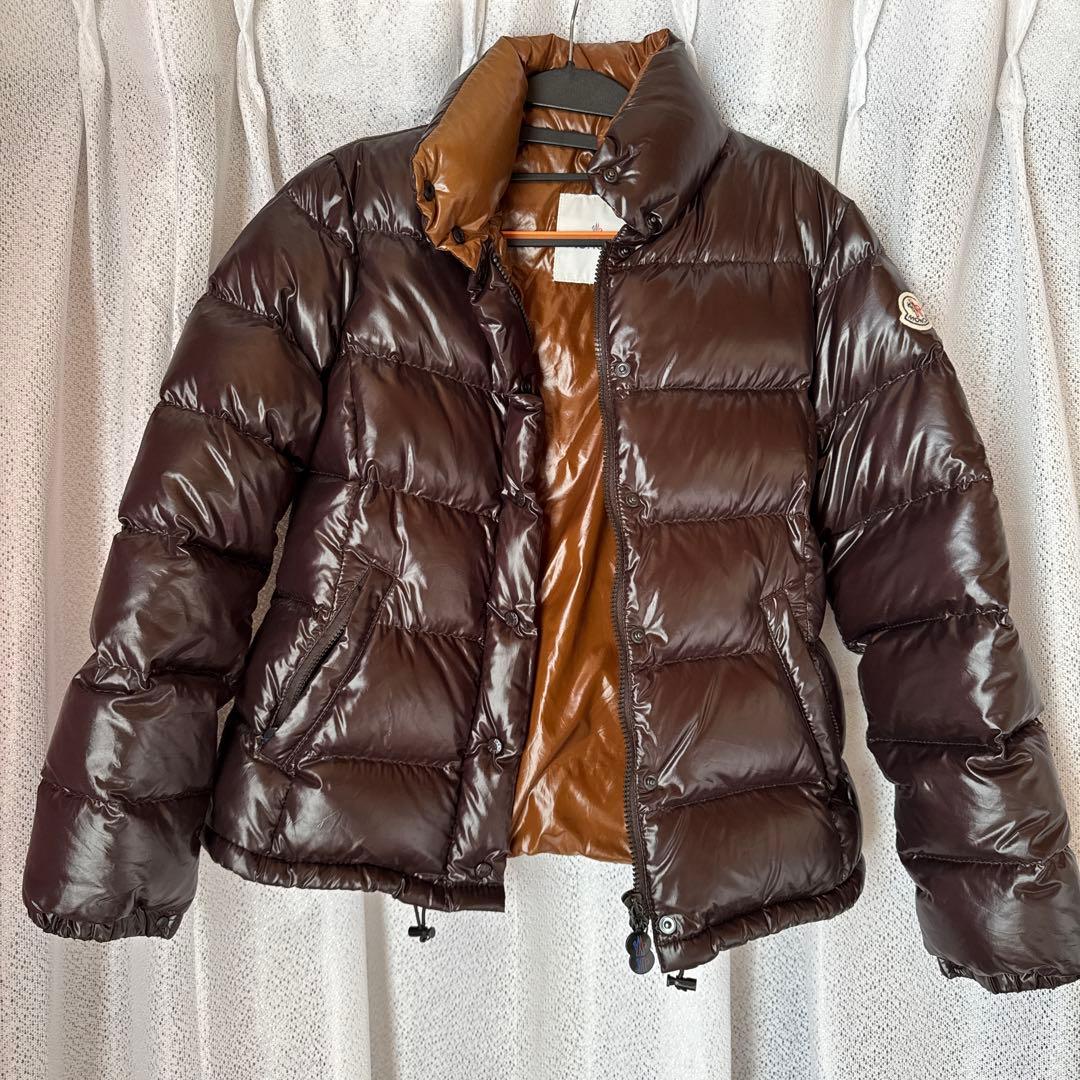 MONCLER ダウンジャケット