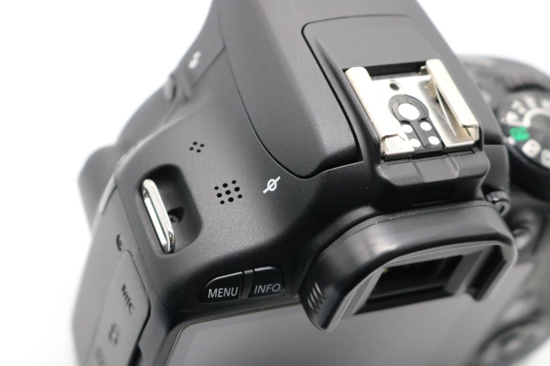 超美品 【Canon EOS Kiss X7 ダブルレンズセット】 安心保証あり