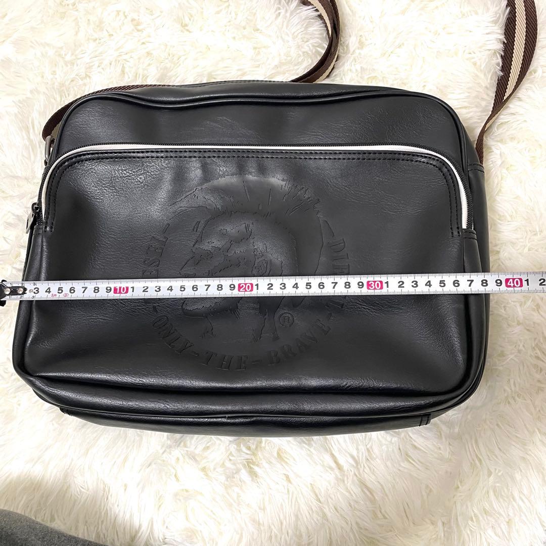 【美品】ディーゼル　DIESEL ディーゼル ショルダーバック　ブレイブマン