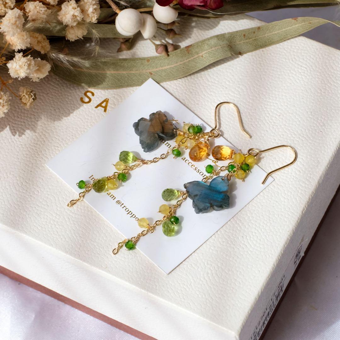 白妙 ♦︎14kgfラブラドライトバタフライカービングピアス/イヤリング