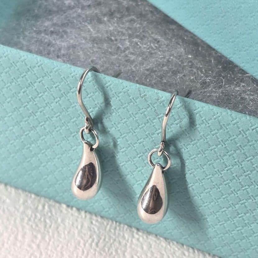 ティファニー ティアドロップ シルバー925 ピアス