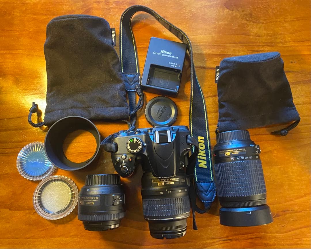 Nikon デジタル一眼レフカメラ AF-S DX 18-55mm