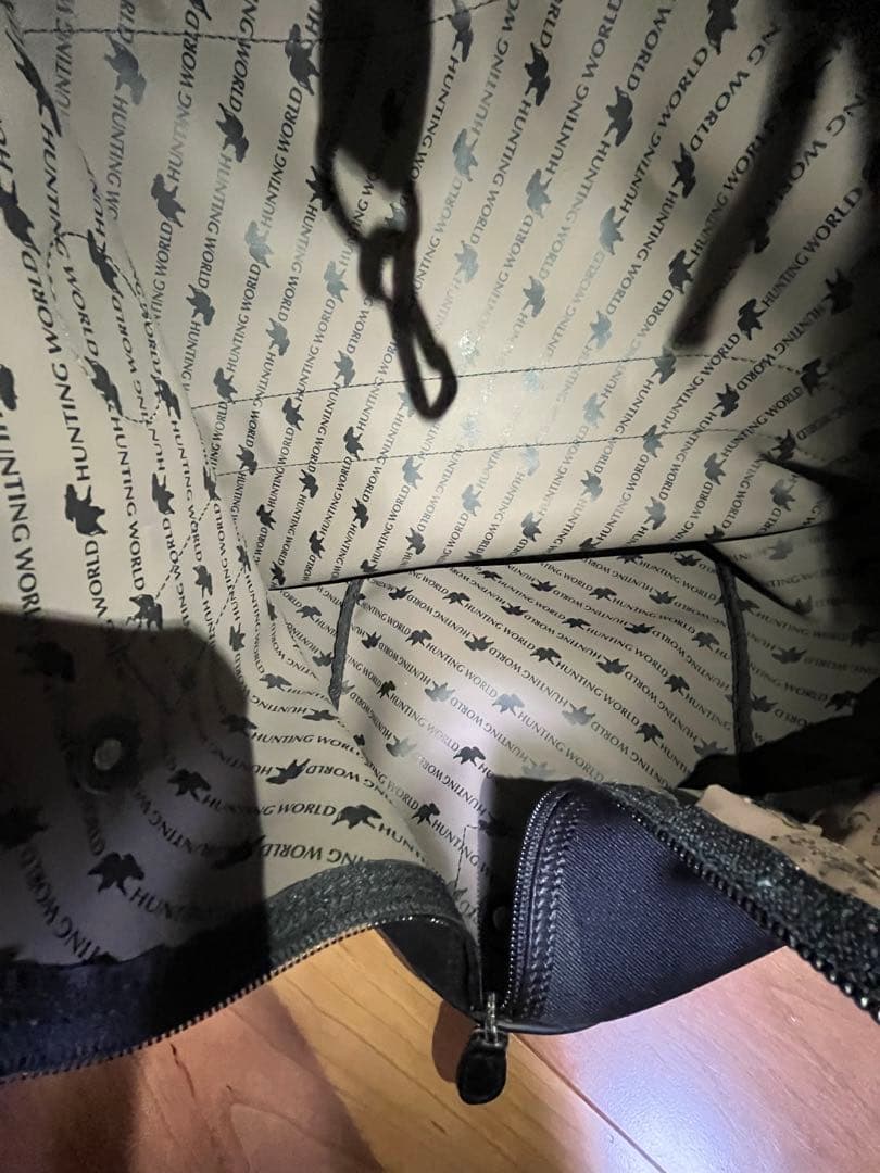 【純正ショルダーストラップ付き】ハンティングワールド ボストンバッグ 黒