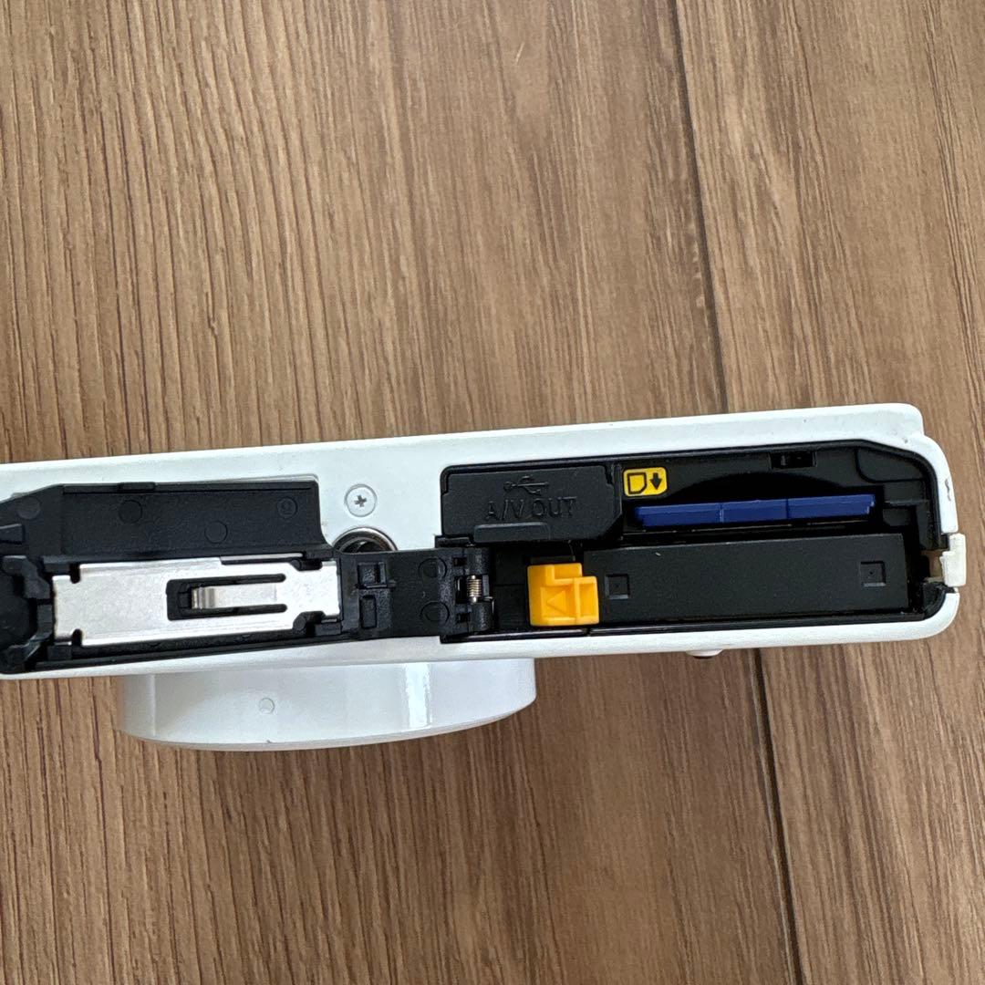 Nikon COOLPIX Performance COOLPIX P310 …