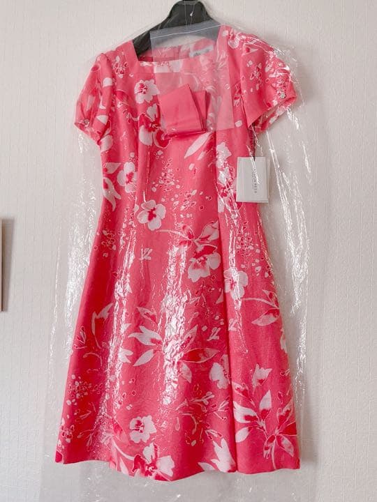 期間限定価格【新品】オースチンリードワンピース