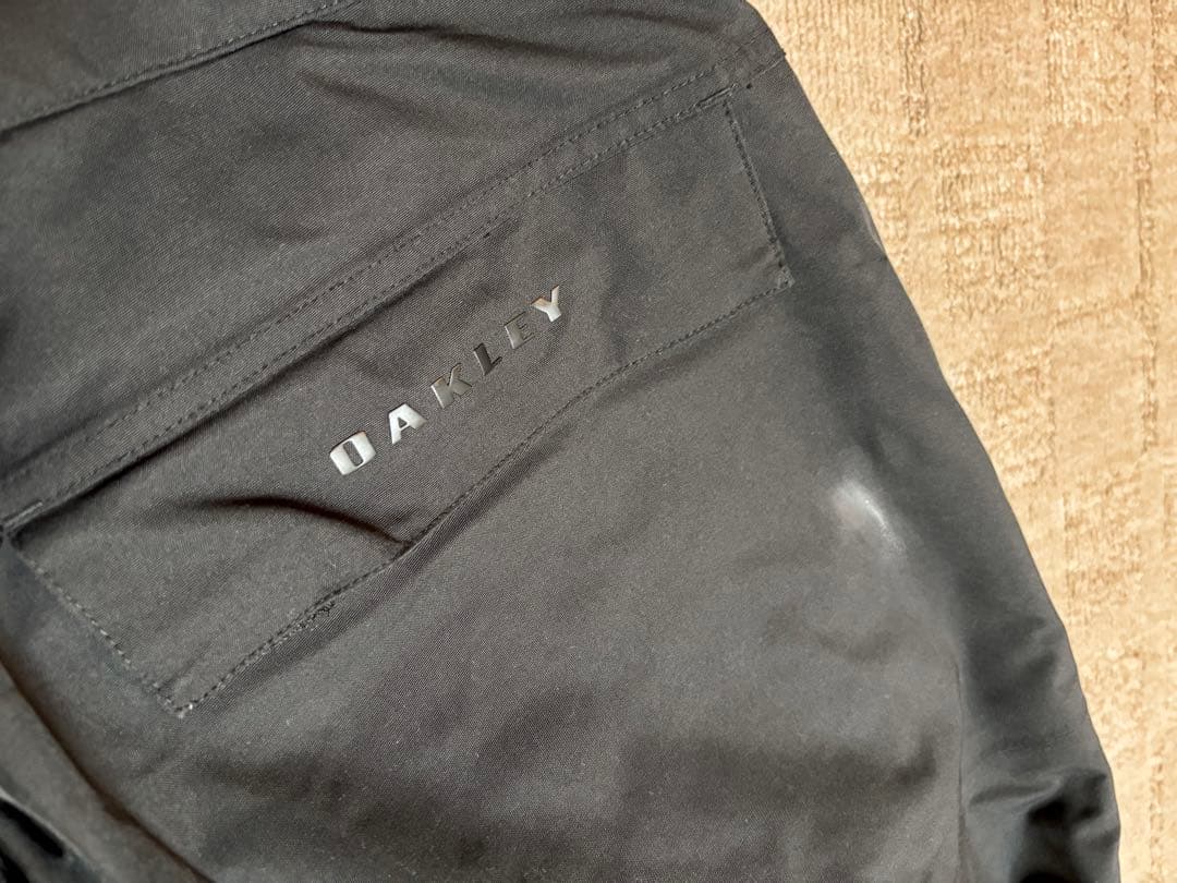 [Oakley] スノーボードウェア 上下セット(XL)