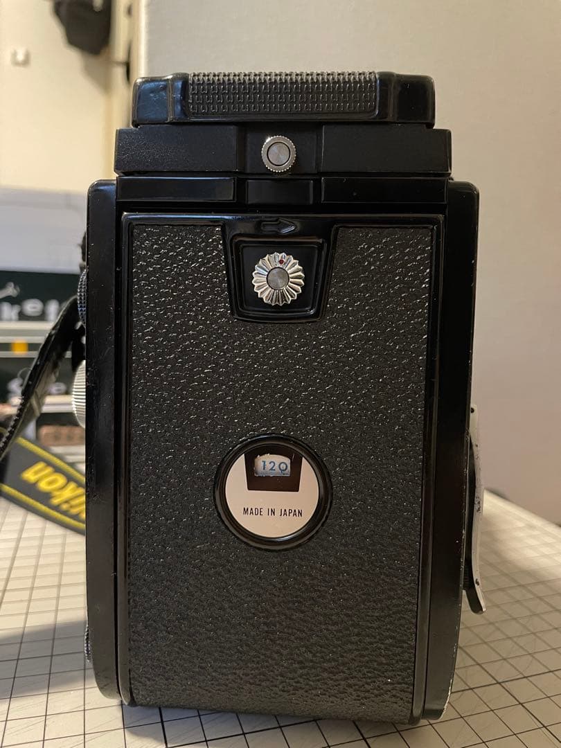 MamiyaC330 Super 180mm f/4.5 ファインダー グリップ