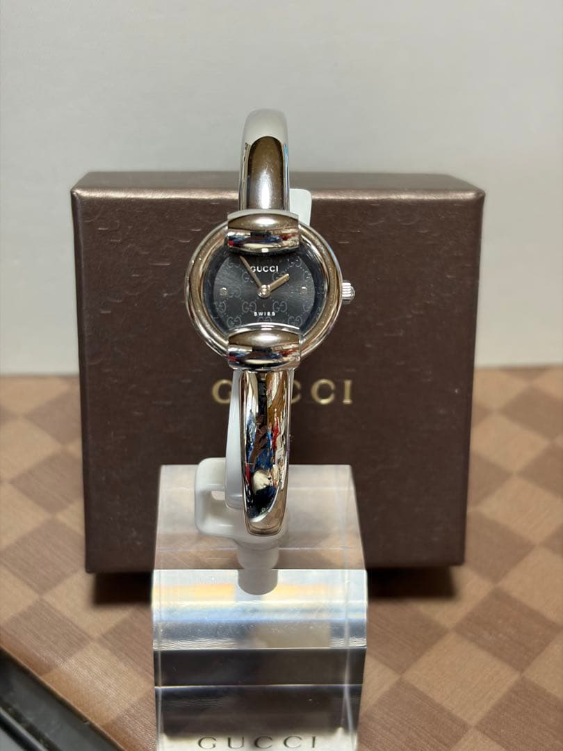 GUCCI アナログ時計 シルバー