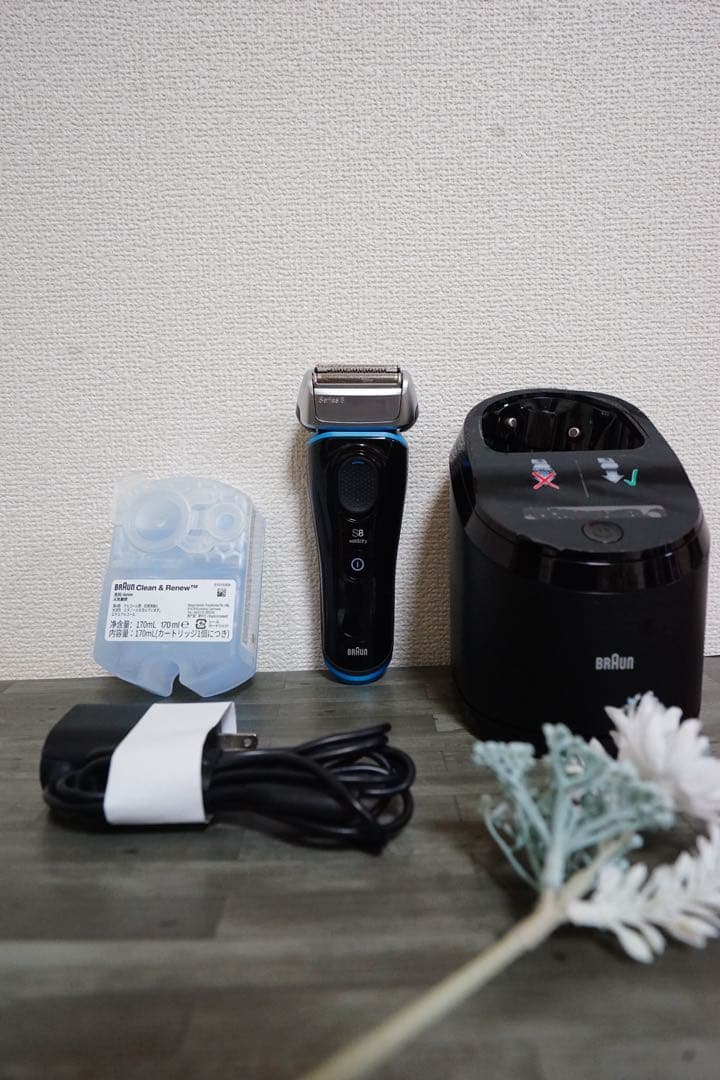 【ne】Braun S8 メンズ電気シェーバー ブラウンシリーズ8