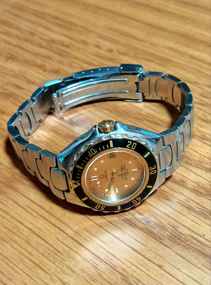 オメガ　シーマスタープロフェッショナル200m　ボーイズ&レディース腕時計 稼働