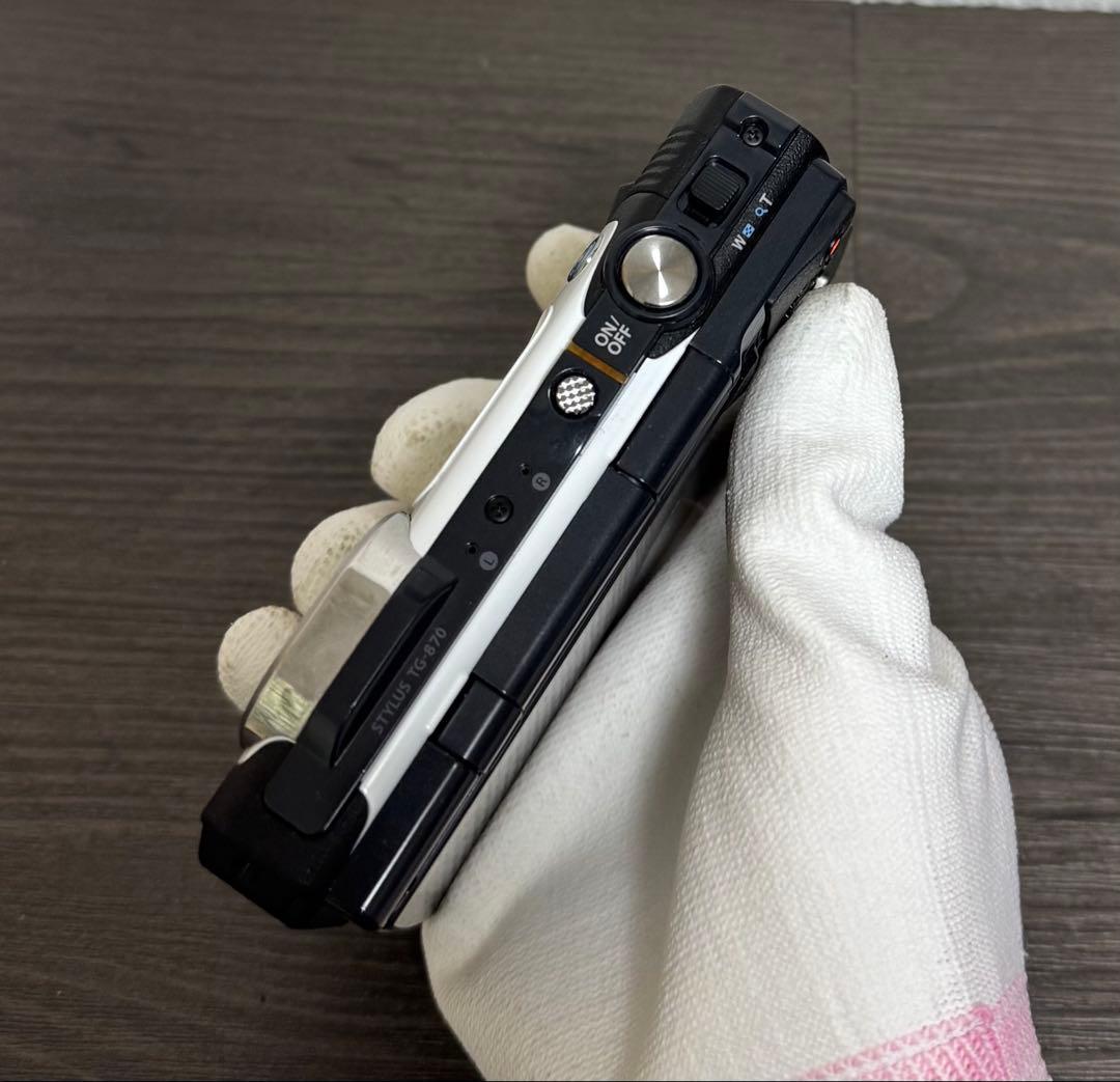 OLYMPUS Tough TG-870 防水 デジタルカメラ