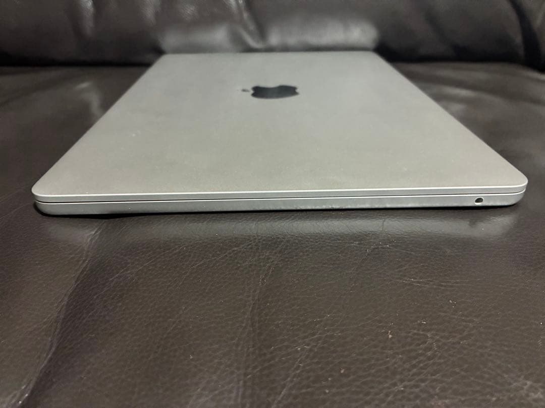 MacBook Air M4 13インチ 16GB ／ 256GB シルバー