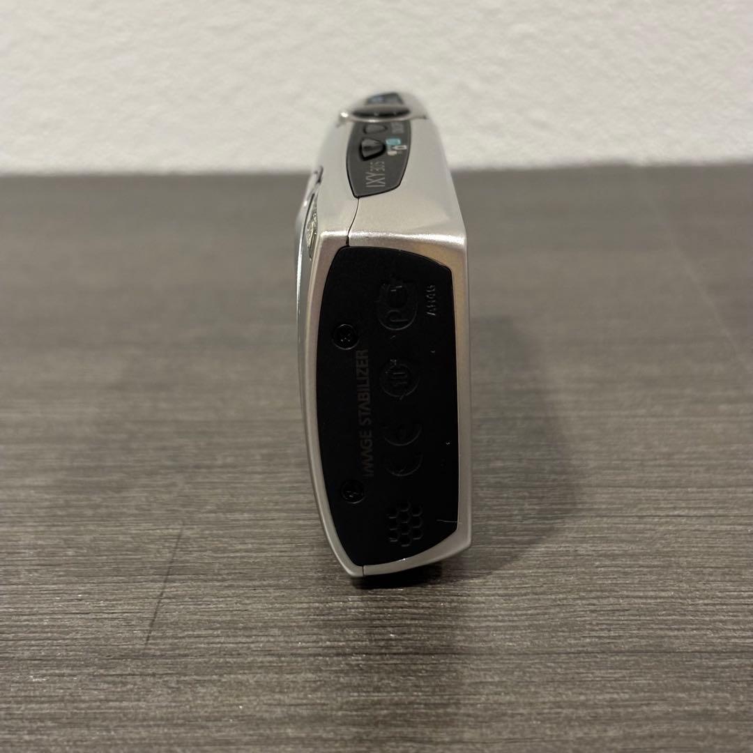 Canon IXY 30Sデジタルカメラ