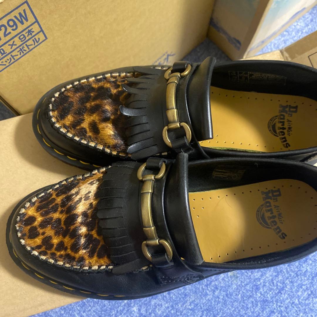 ドクターマーチンのローファー